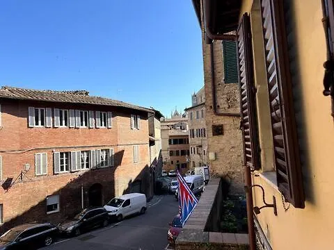 Apartment Appartamento Nel Cuore Del Centro Storico Di Siena