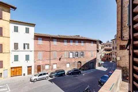 Appartamento Nel Cuore Del Centro Storico Di Siena 0*,